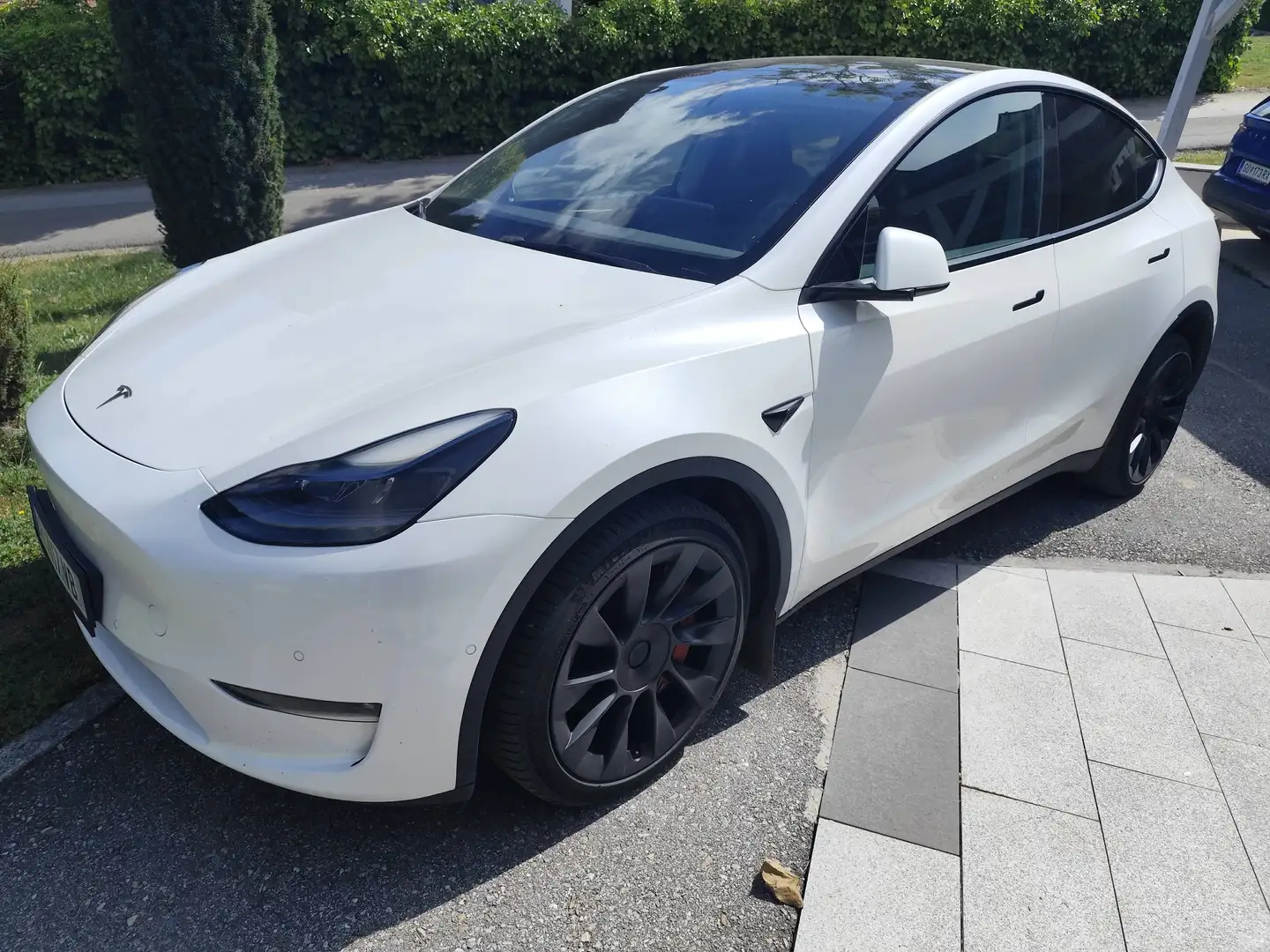 Tesla Model Y Model Y Long Range AWD 75kWh Weiß - 1