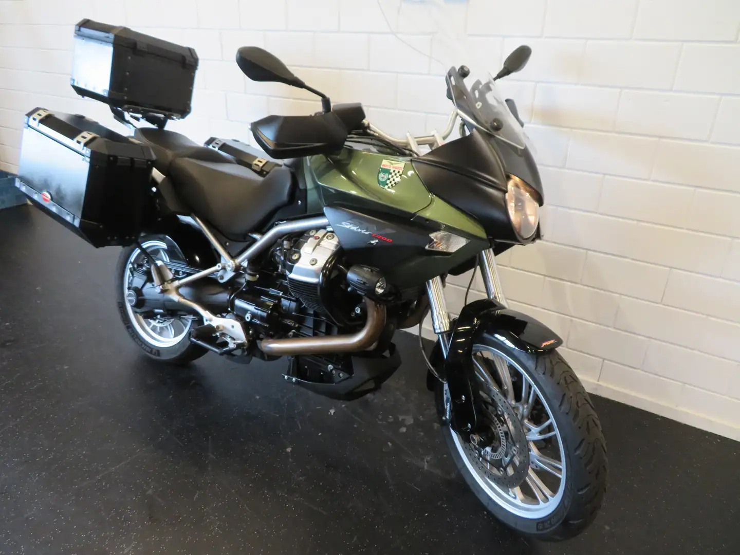 Moto Guzzi Stelvio 1200 8V ABS KOFFERS Groen - 2