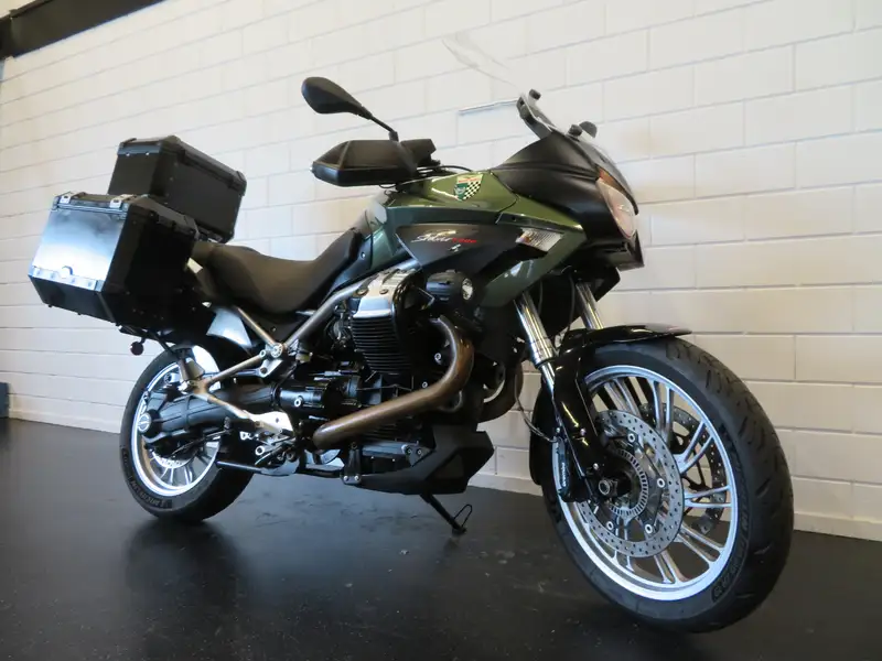 Moto Guzzi Stelvio 1200 - foto 6