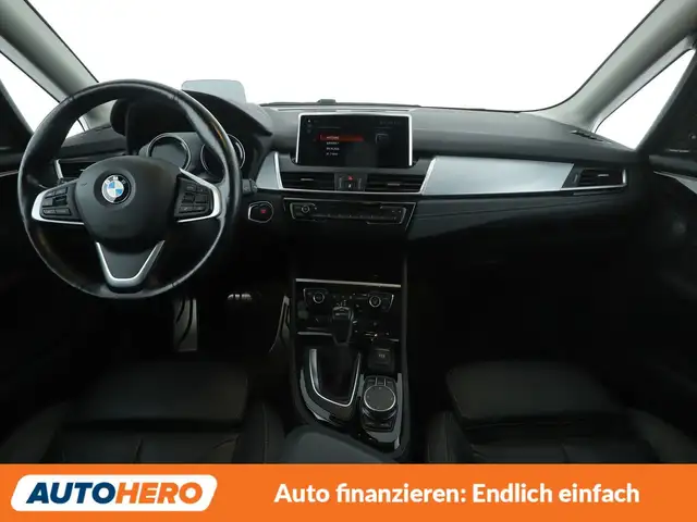 BMW 2 Series view 12