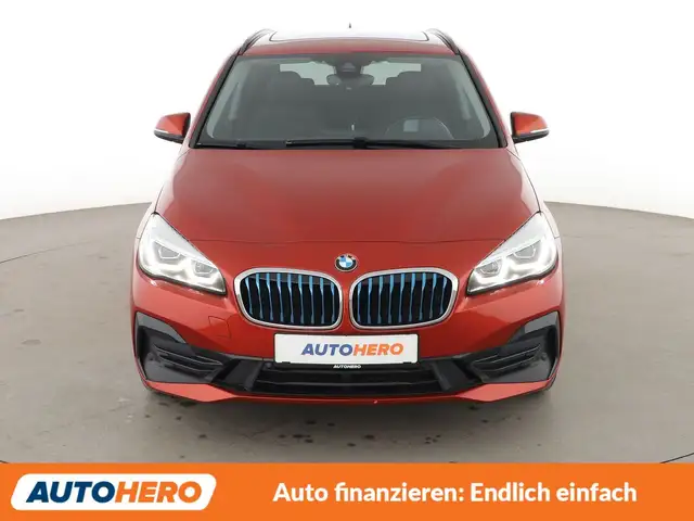 BMW 2 Series view 9