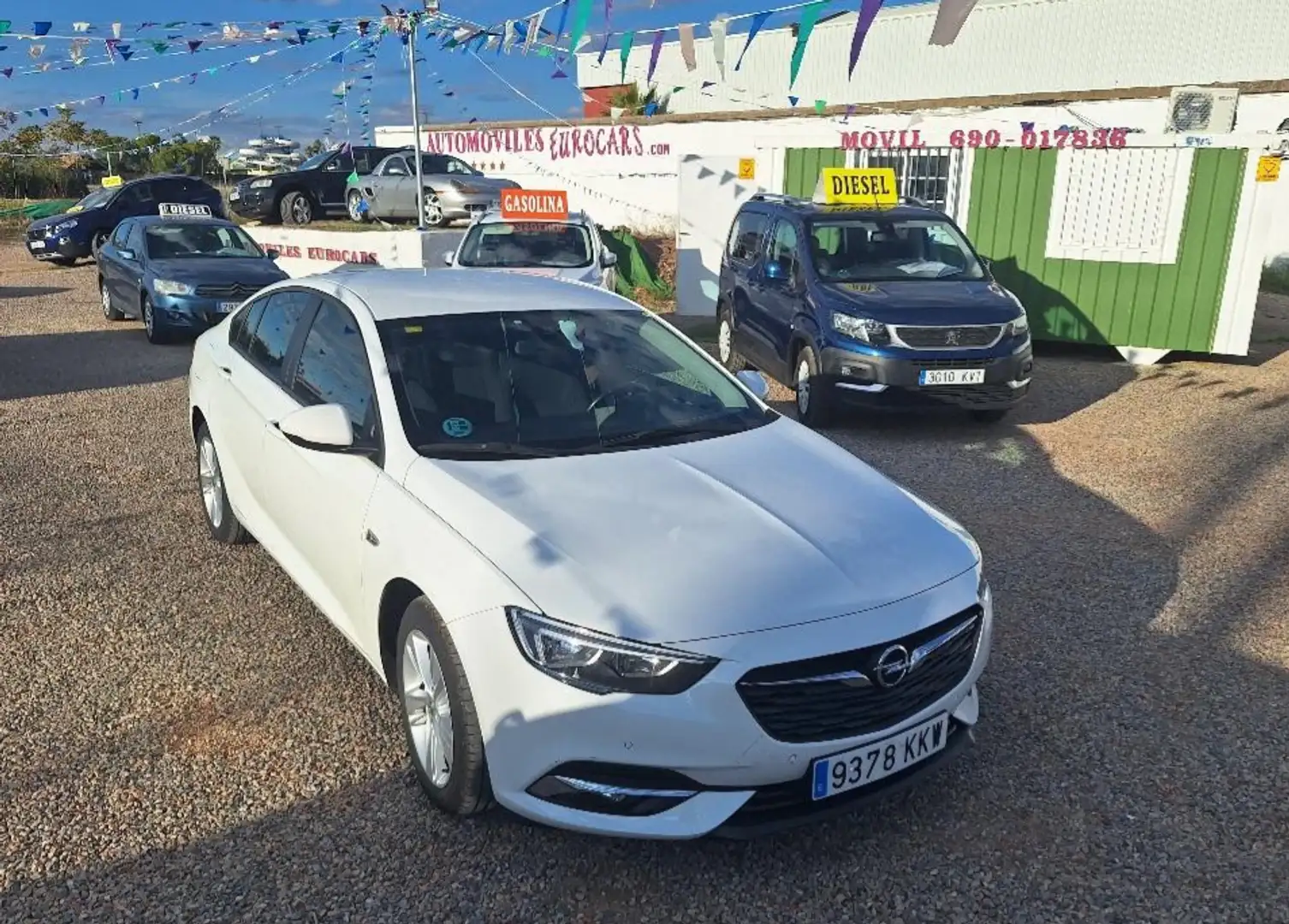 Opel Insignia 1.6CDTI S&S Selective 136 - 2
