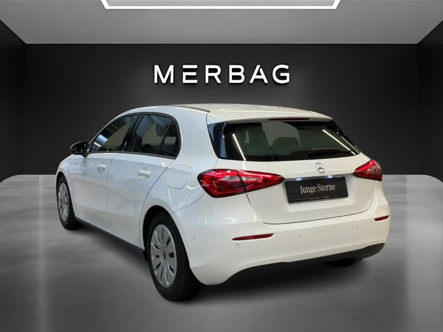 Mercedes-Benz A 160 Kompaktlimousine Weiß - 2