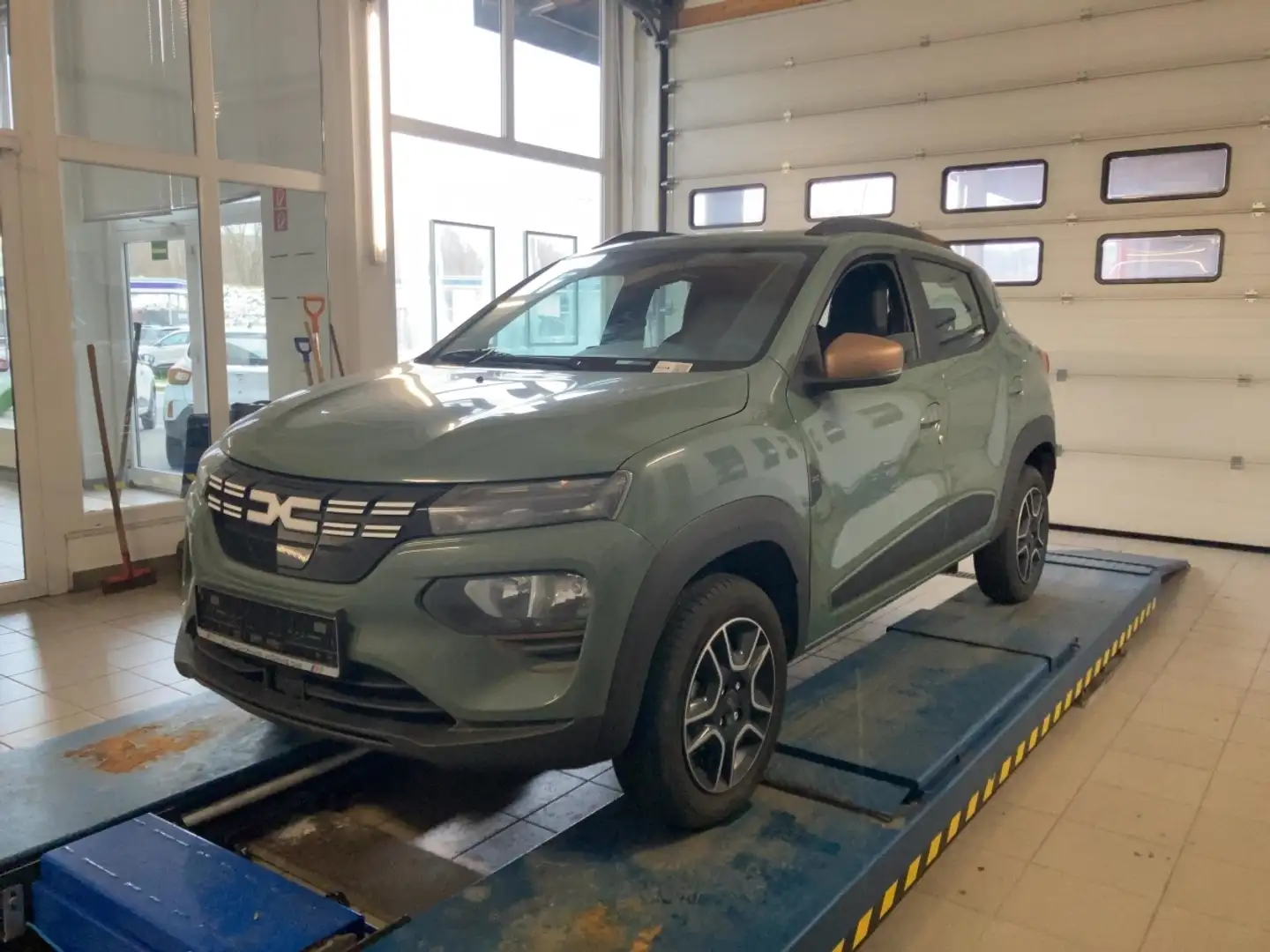 Dacia Spring Extreme - 1