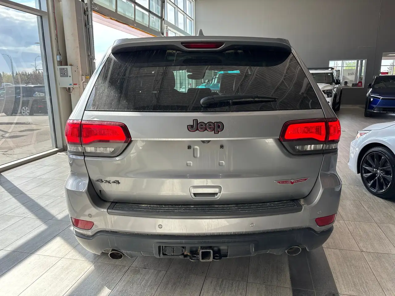 Jeep Grand Cherokee снимка Jeep Grand Cherokee