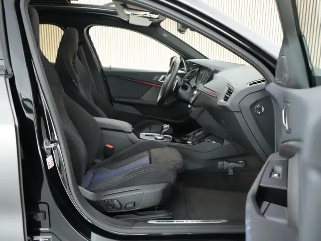 BMW M view 4