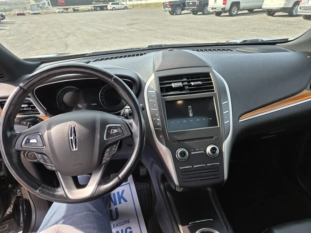 Lincoln MKC снимка Lincoln MKC