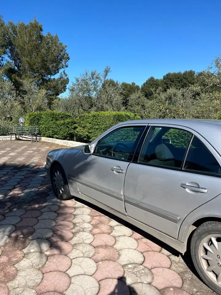 Mercedes-Benz E 270 td cdi Elegance, foto 4