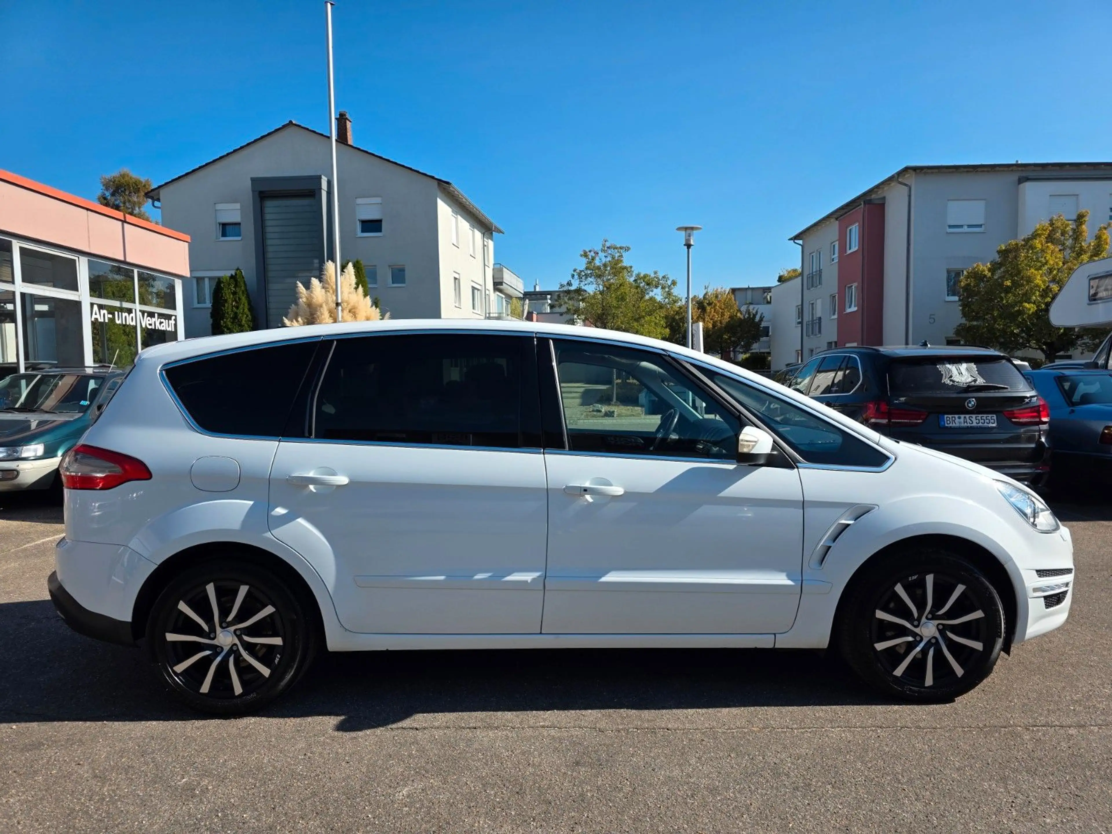 Ford S-Max Titanium*7 SITZER*NAVI*KLIMA*PDC*SCHHFT* — photo 5