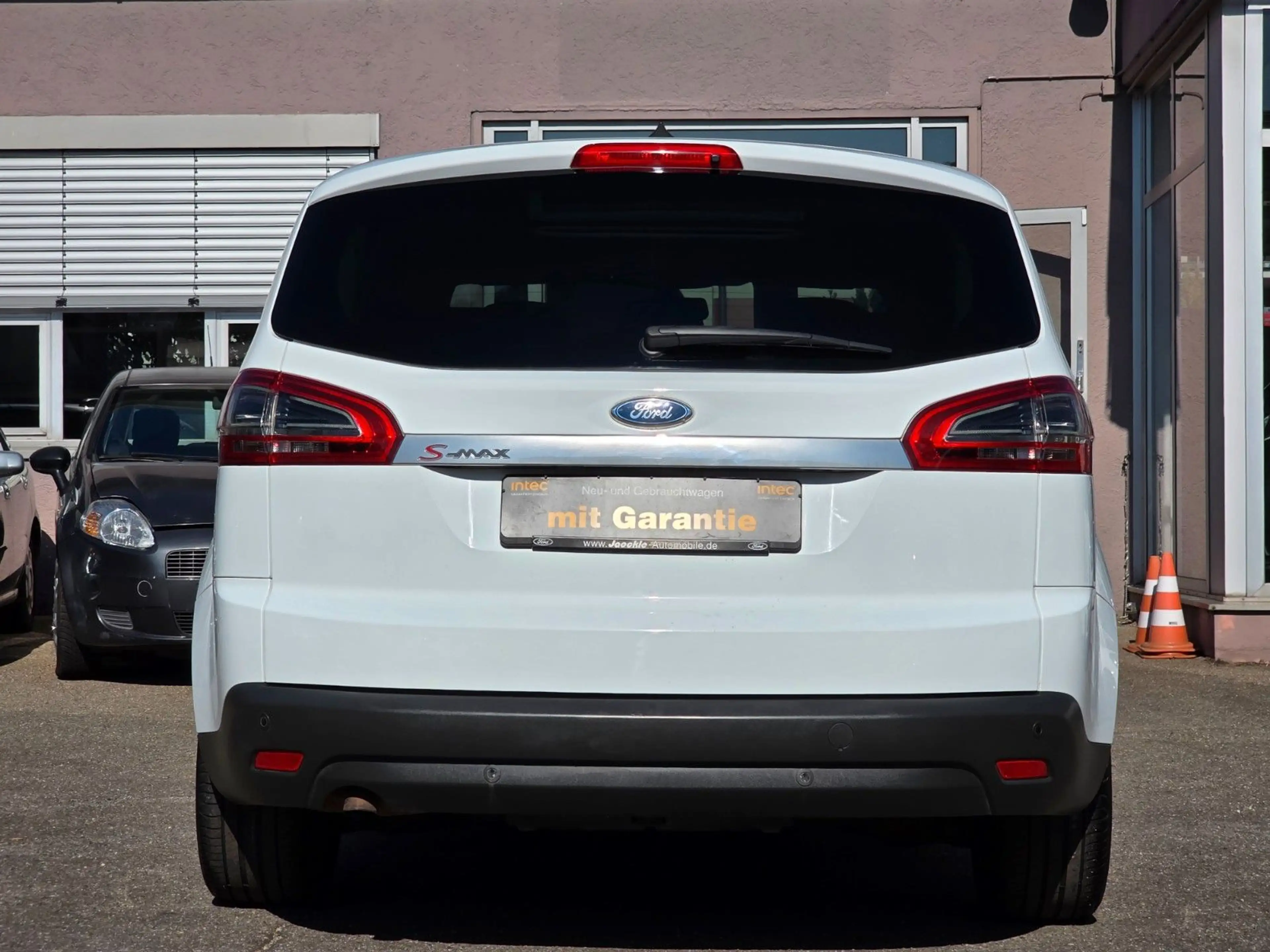 Ford S-Max Titanium*7 SITZER*NAVI*KLIMA*PDC*SCHHFT* — photo 4
