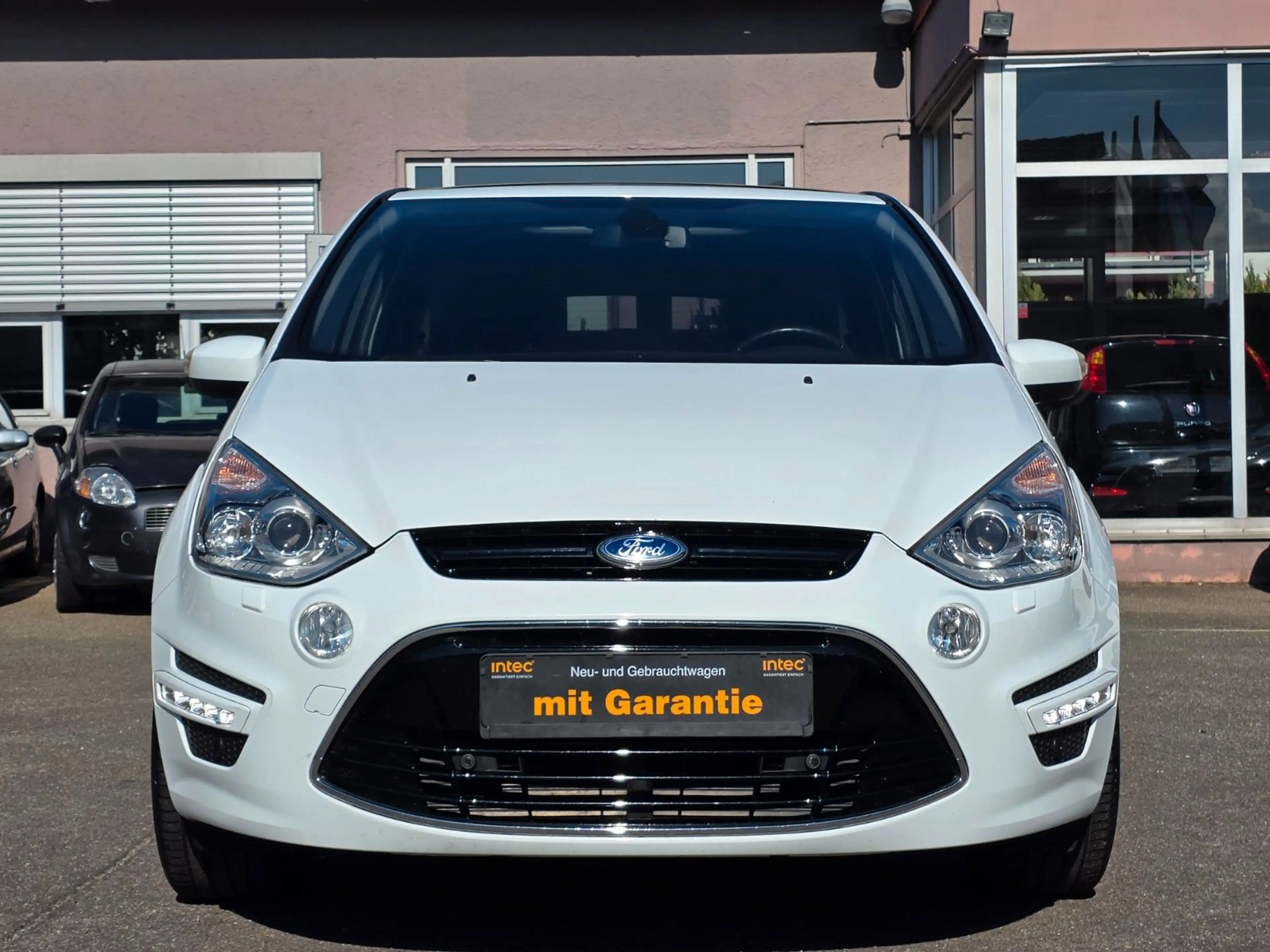 Ford S-Max Titanium*7 SITZER*NAVI*KLIMA*PDC*SCHHFT* — photo 3