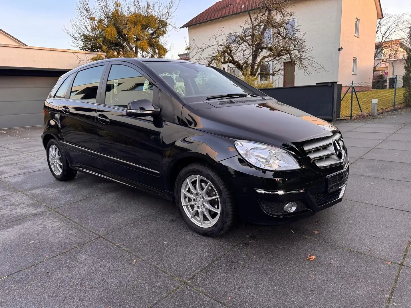 Mercedes-Benz B 160 **1.HAND/OPA´s SCHÄTZLE** Schwarz - 2