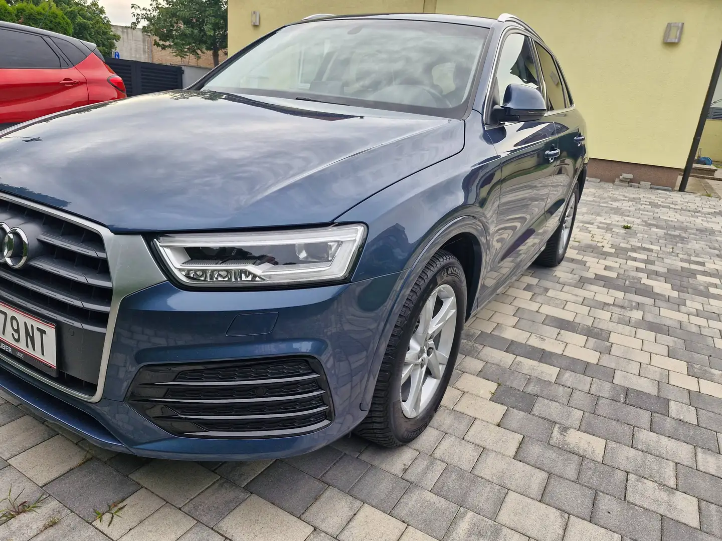 Audi Q3 Q3 2,0 TDI quattro S-tronic Blau - 1