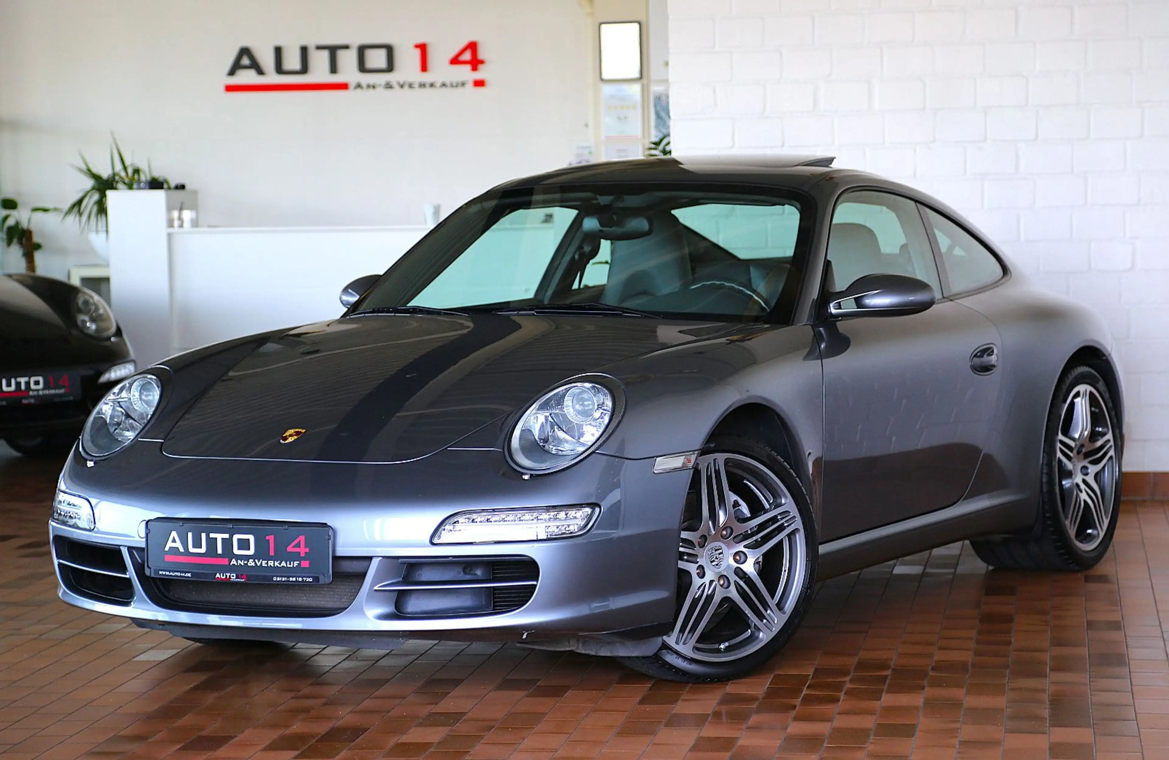 Porsche 997 911/997 Carrera Coupe Aut. PCM SSD PDC SH 2.Hand