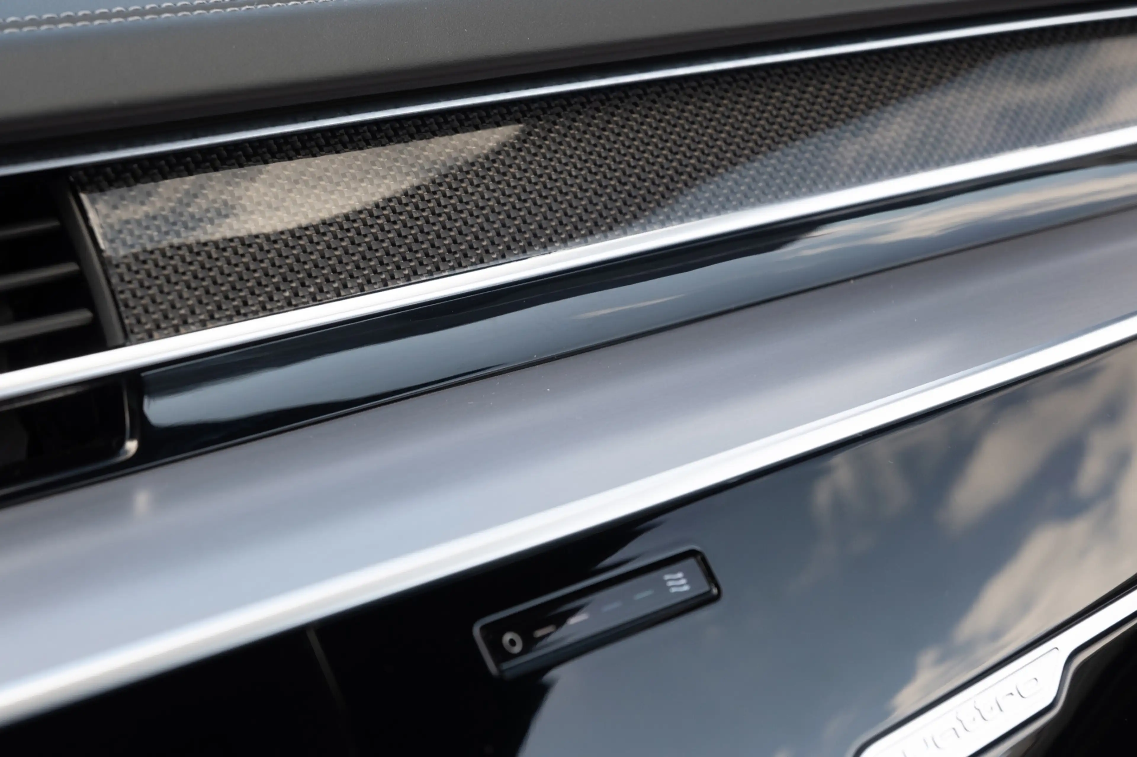 Audi A8 60 TFSI e quattro FULL OPTIONS! B&O+ Pano — photo 43