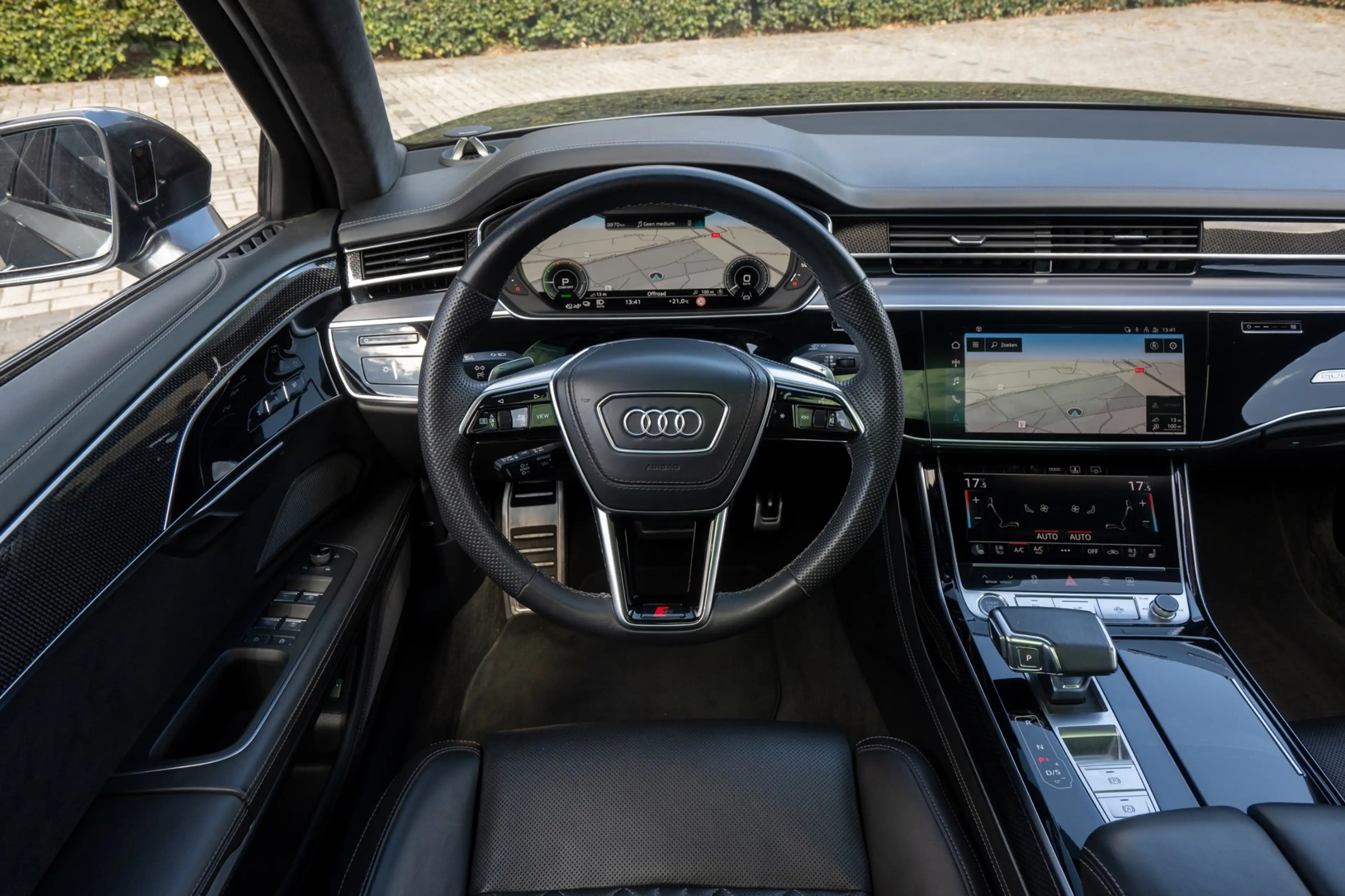 Audi A8 60 TFSI e quattro FULL OPTIONS! B&O+ Pano — photo 27