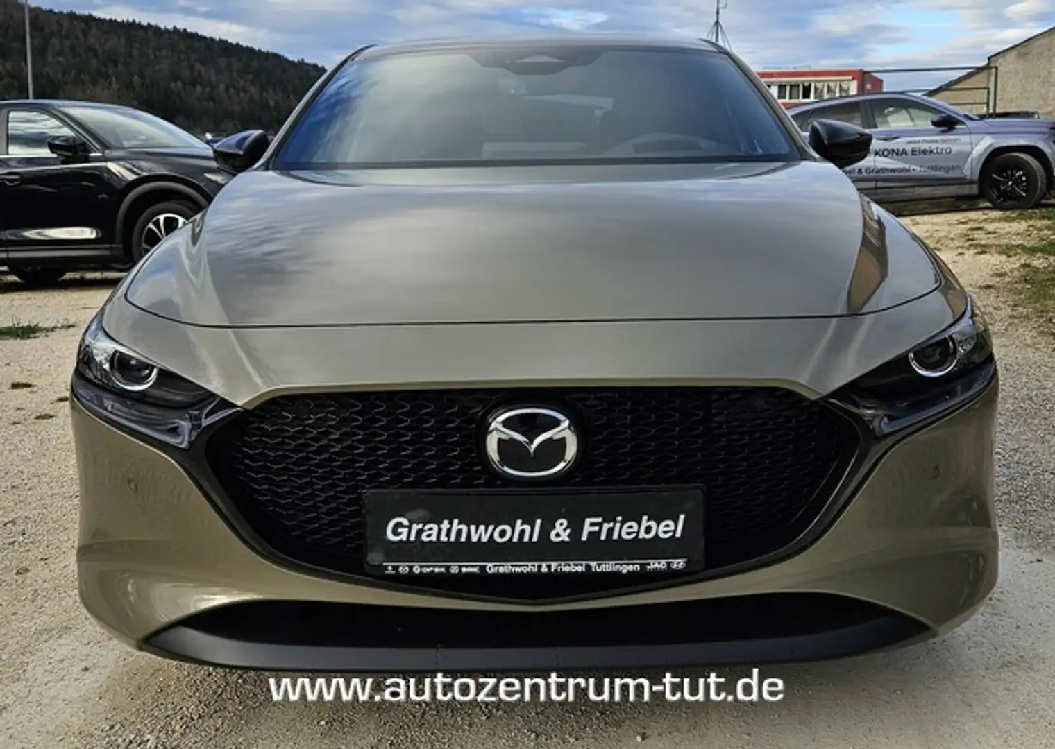 Mazda 3 2.0 e-SKYACTIV G 150 6AT Sondermodell Nagisa Beige - 2