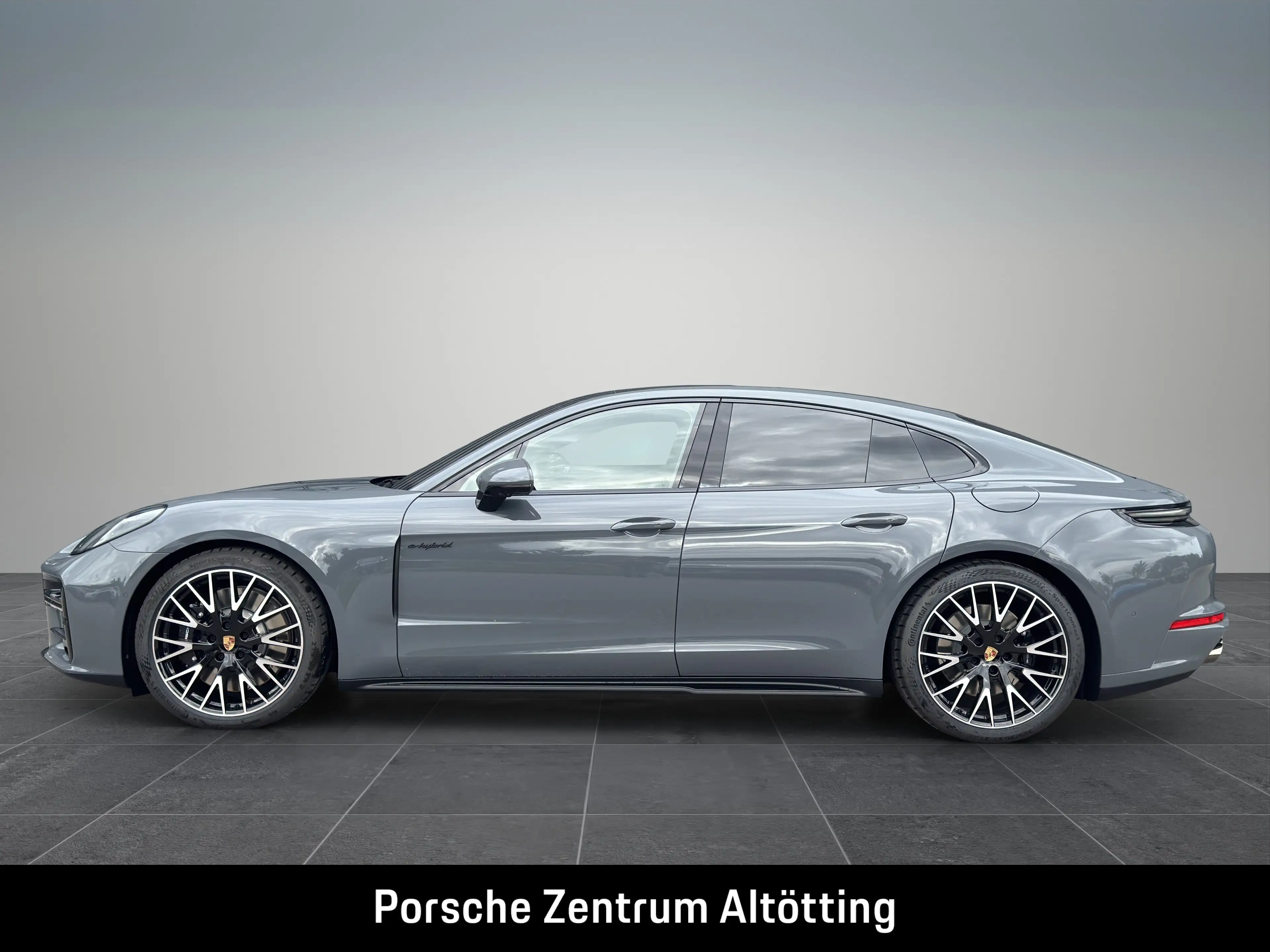Porsche Panamera 4S E-Hybrid | SportDesign Paket | BOSE — photo 3