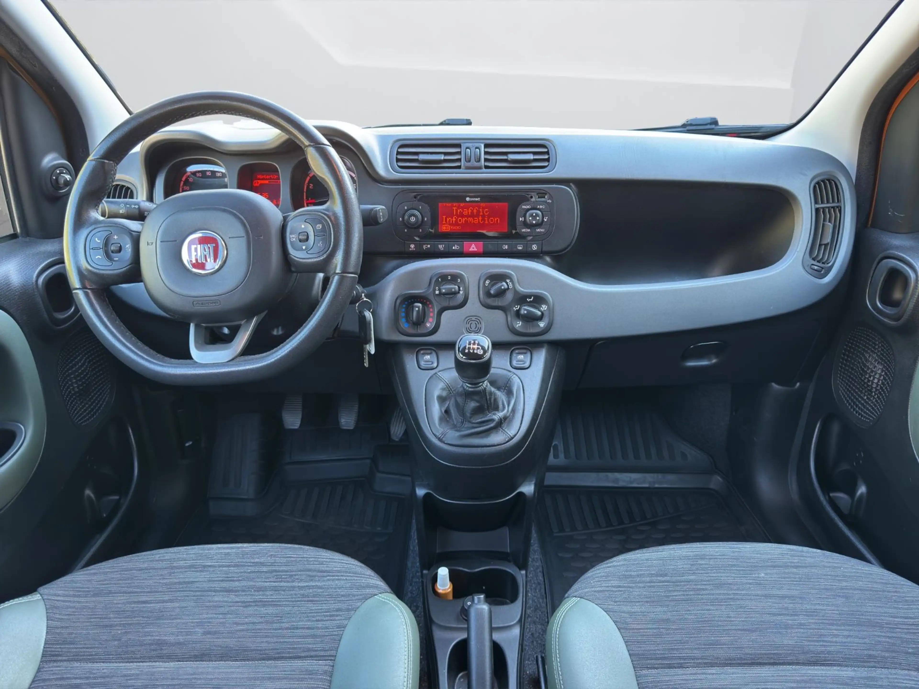 Fiat Panda TwinAir 85 4x4 Wild AHK — photo 15