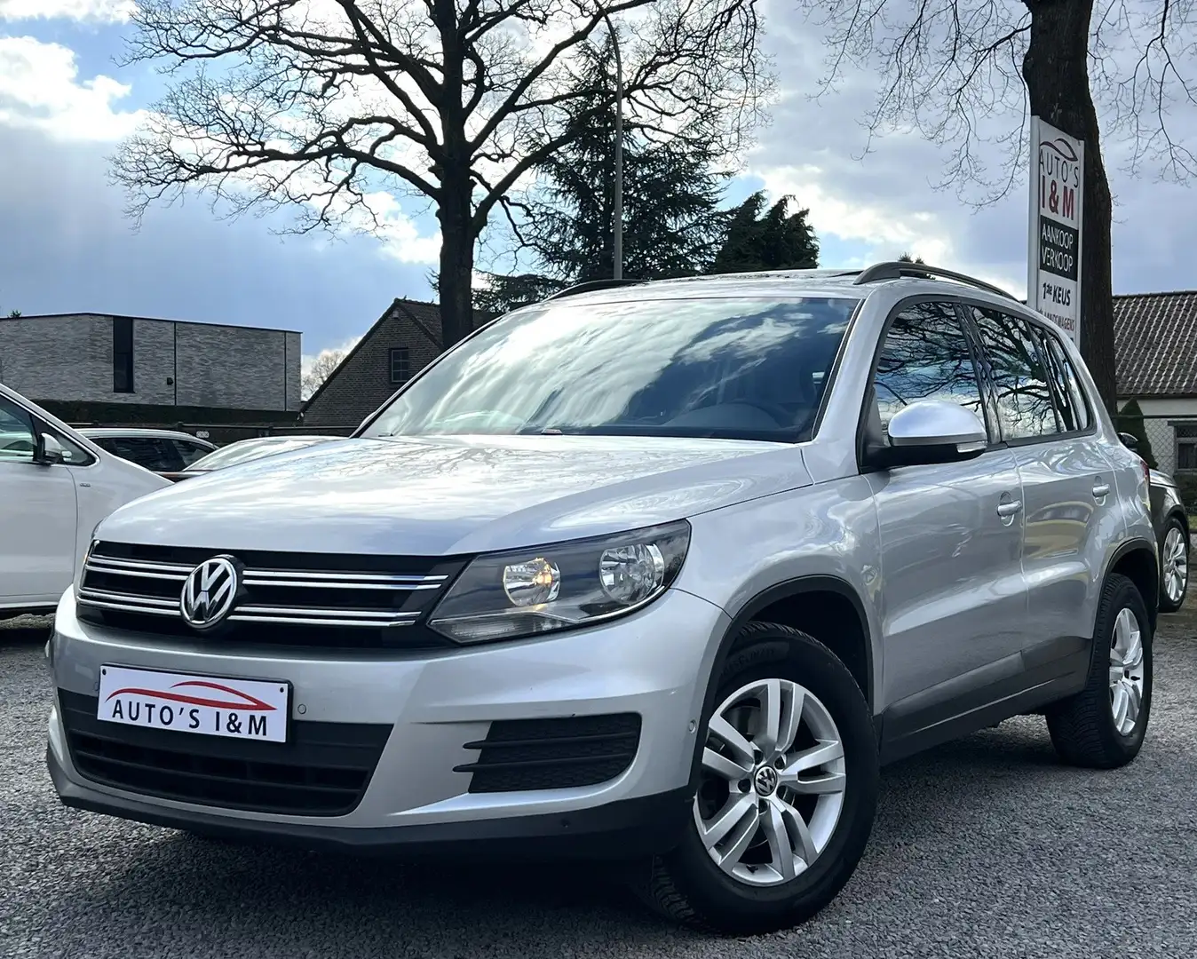 Volkswagen Tiguan 1.4 TSI 2016 DSG 132Dkm Pano Navi *12m Garantie! Gris - 1