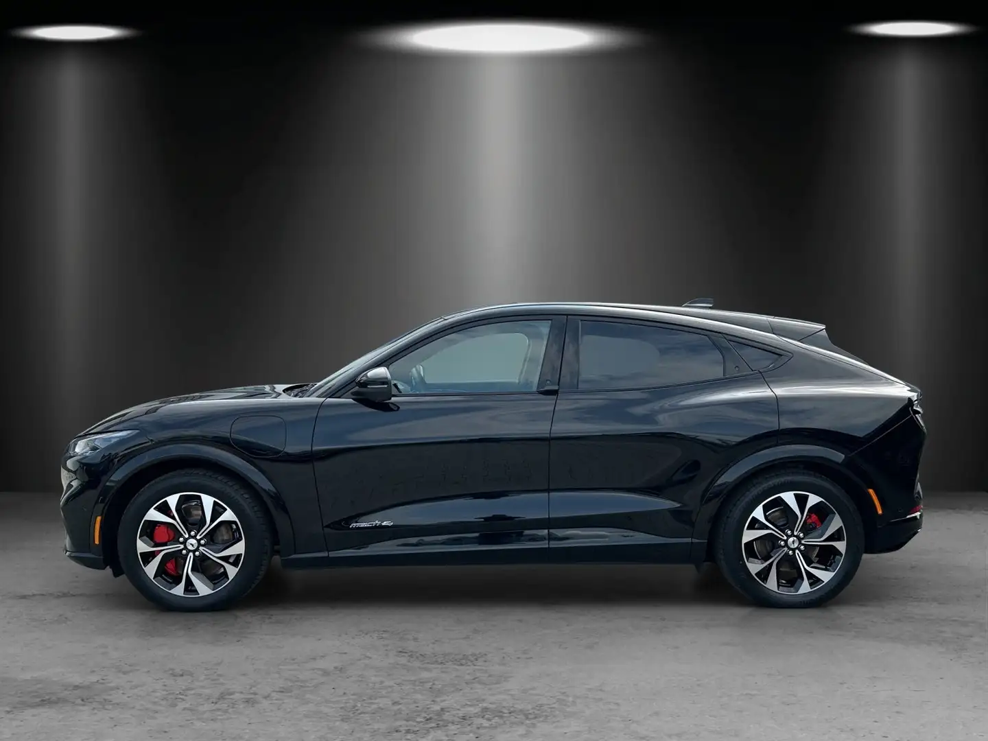 Ford Mustang Mach-E MACH-E AWD MATRIX-LED/360°/B&O/NAVI/ACC/PANO/ Noir - 2