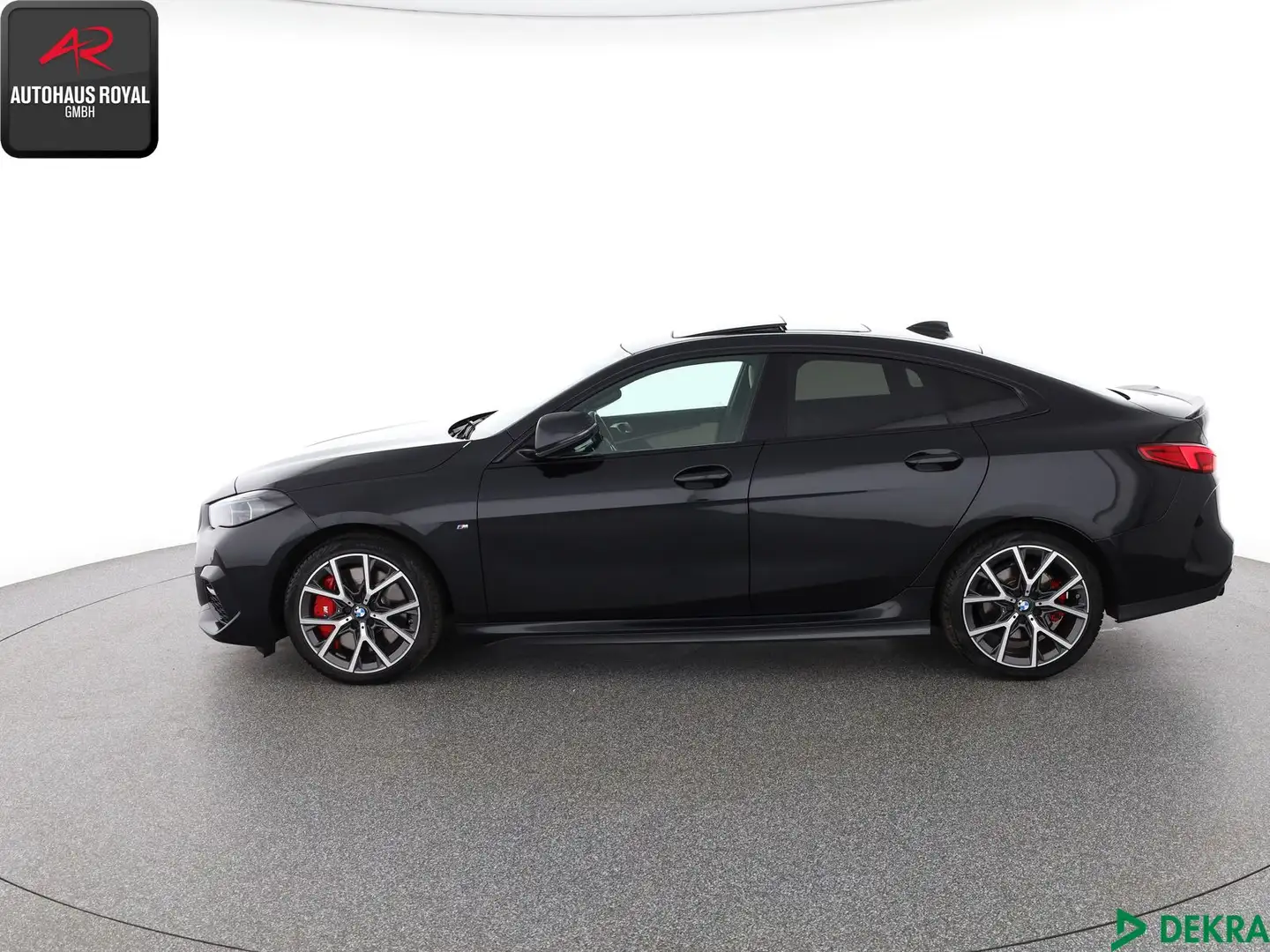 BMW 1er M Coupé 220 Gran Coupe i xDrive M SPORT HUD,KAMERA,PANO Schwarz - 2