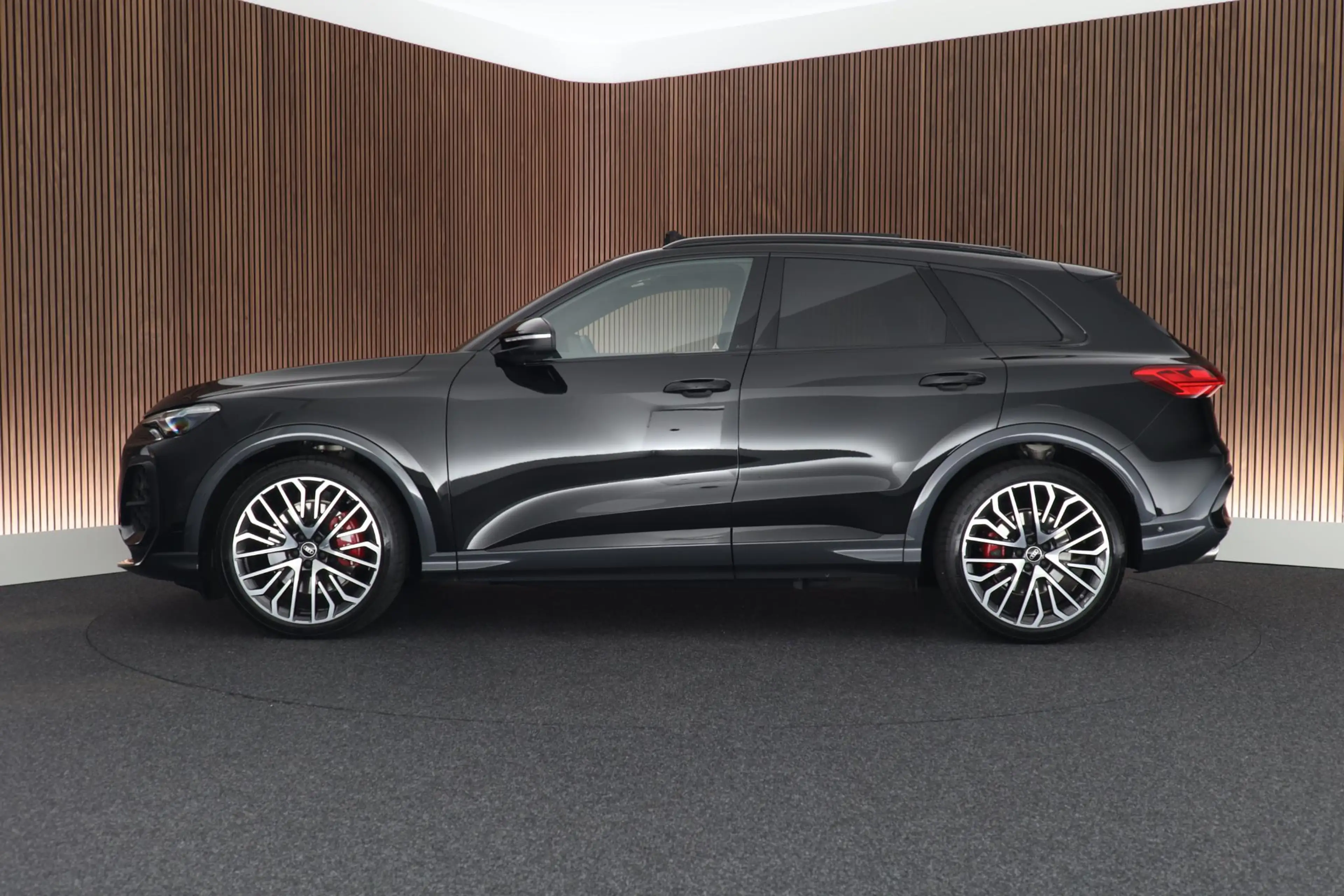 Audi SQ5 3.0 TFSI V6 367pk quattro Luchtvering Head-Up Pano — photo 10