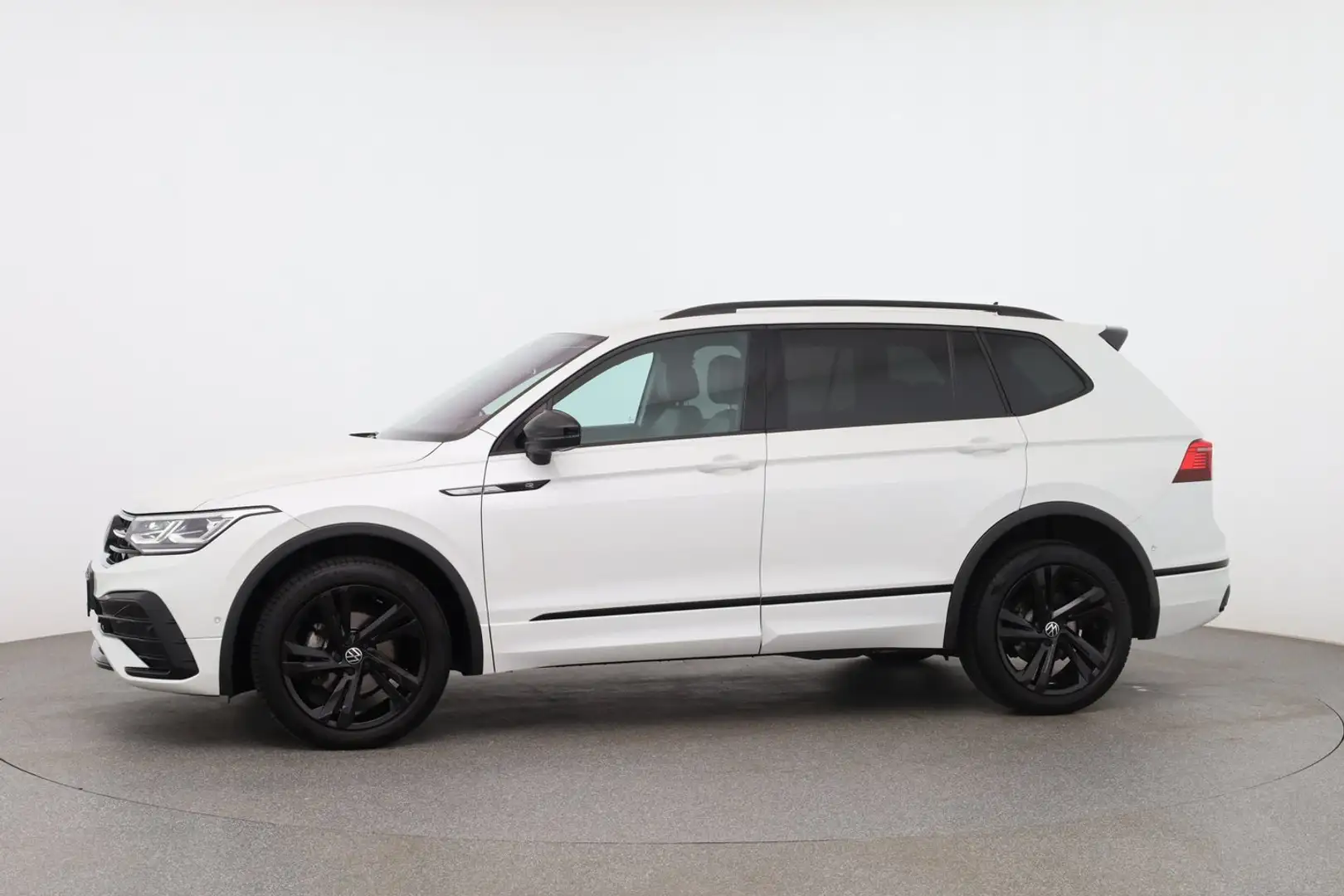 Volkswagen Tiguan Allspace R-Line TDI 4MOTION DSG Weiß - 2