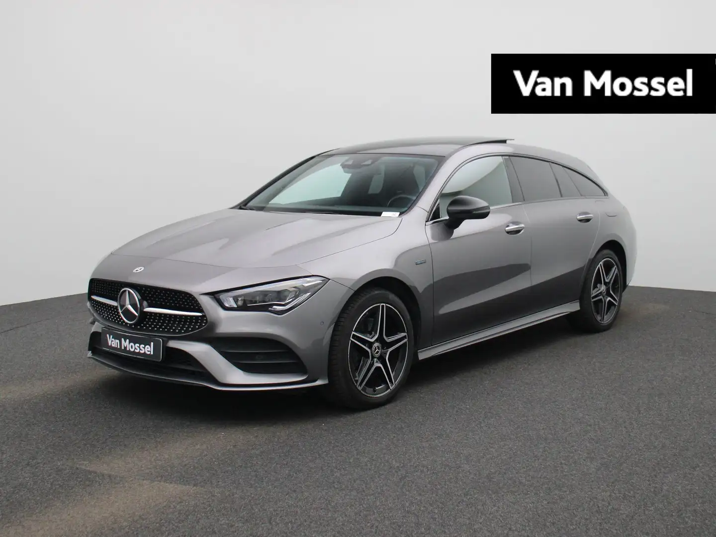 Mercedes-Benz CLA 250 Shooting Brake e AMG LINE - PANO DAK - TREKHAAK - Grijs - 1