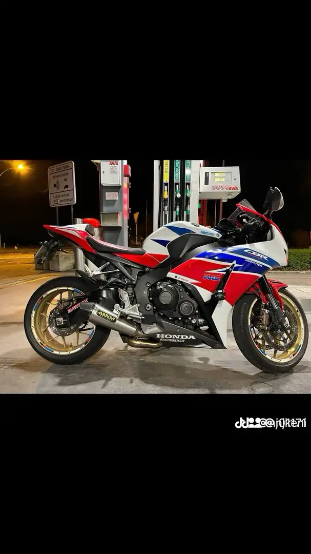 Honda CBR 1000 HRC Rood - 1