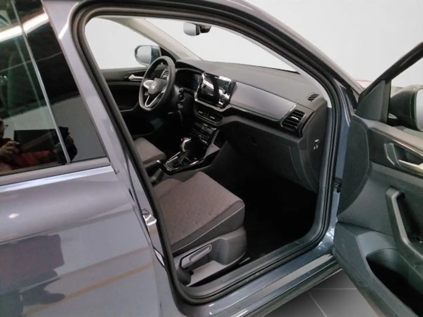 Volkswagen T-Cross 1.5 TSI Life DSG/NAVI/Klima/AHK uvm. Grau - 2