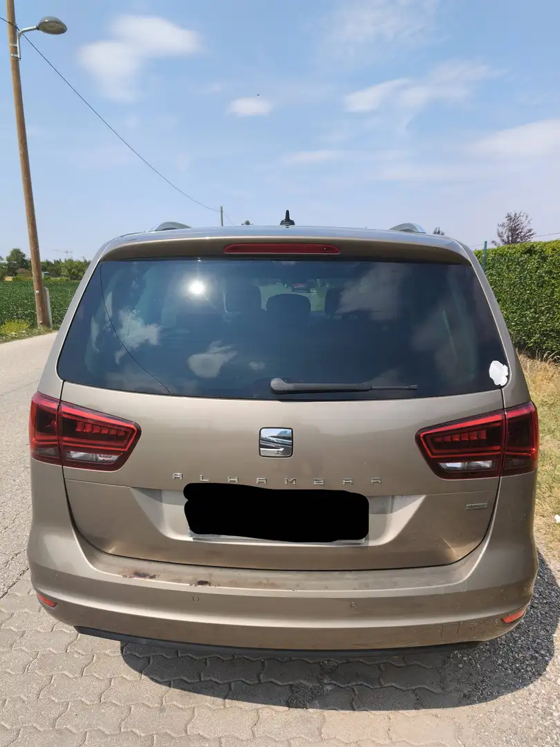 SEAT Alhambra Executive 2,0 TDI Allrad, Erstbesitz,7 Sitze Gold - 2