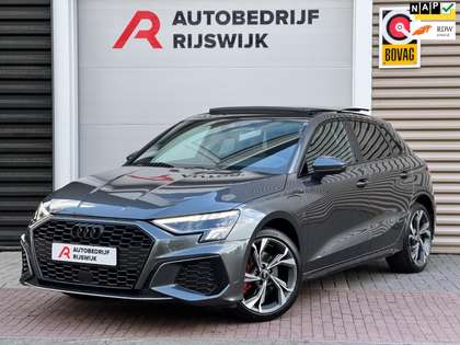 Audi A3 Sportback 40 TFSI e Edition Rs zetels/B&O/Pano/Key
