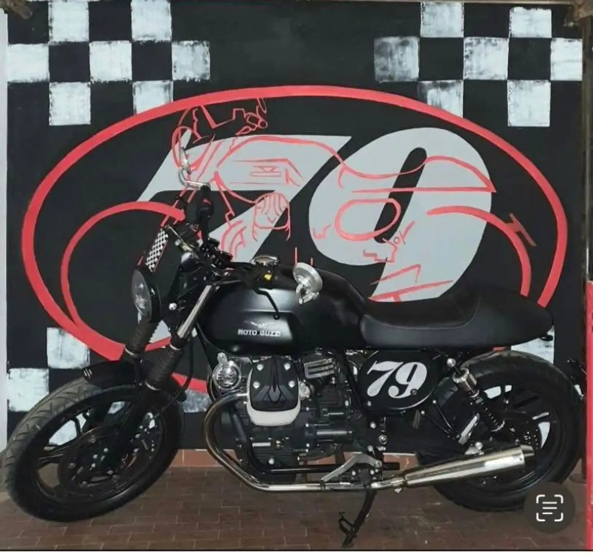 Moto Guzzi V 7 stone abs Negru - 1