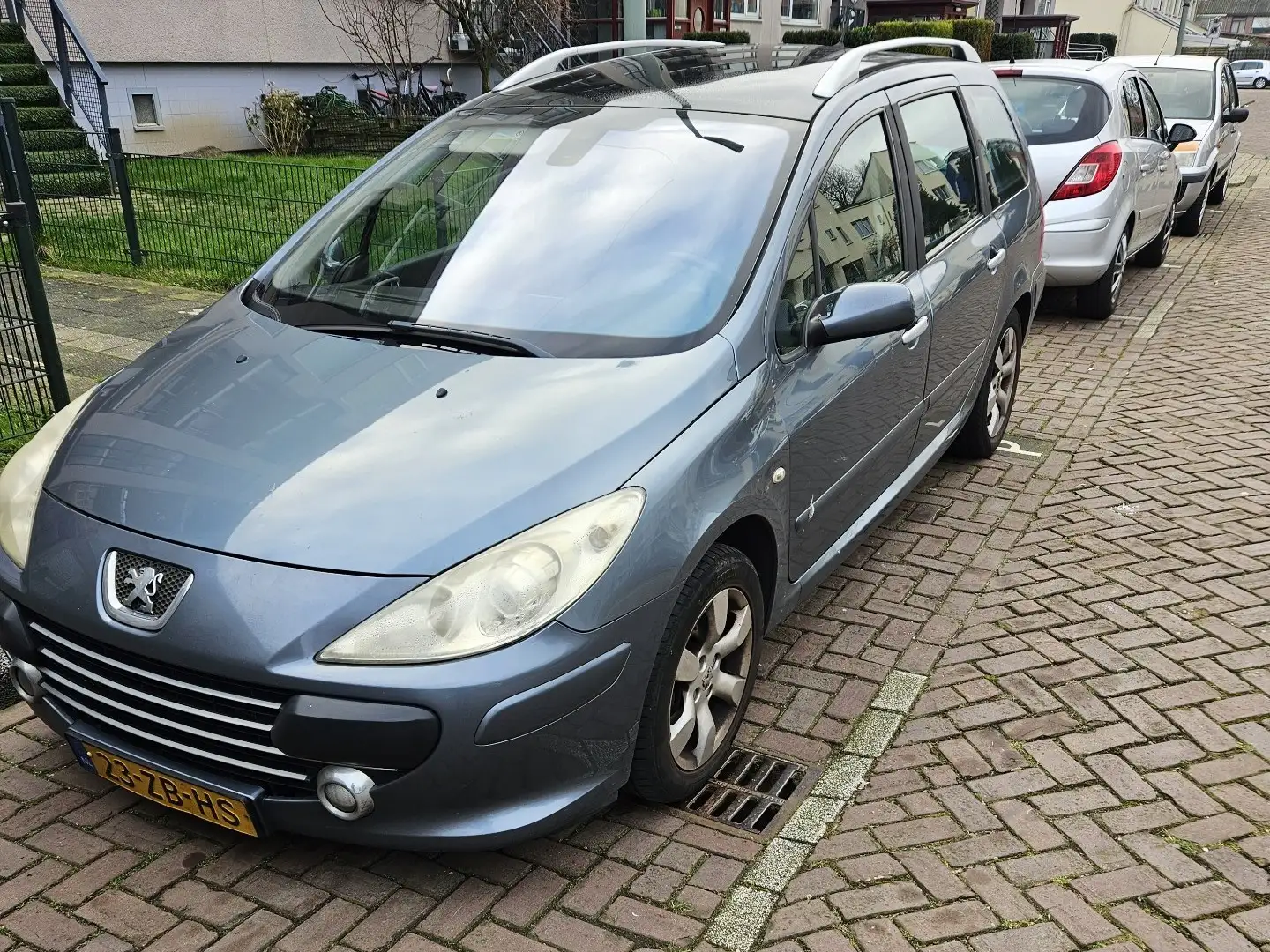 Peugeot 307 2.0-16V Premium Синій - 1