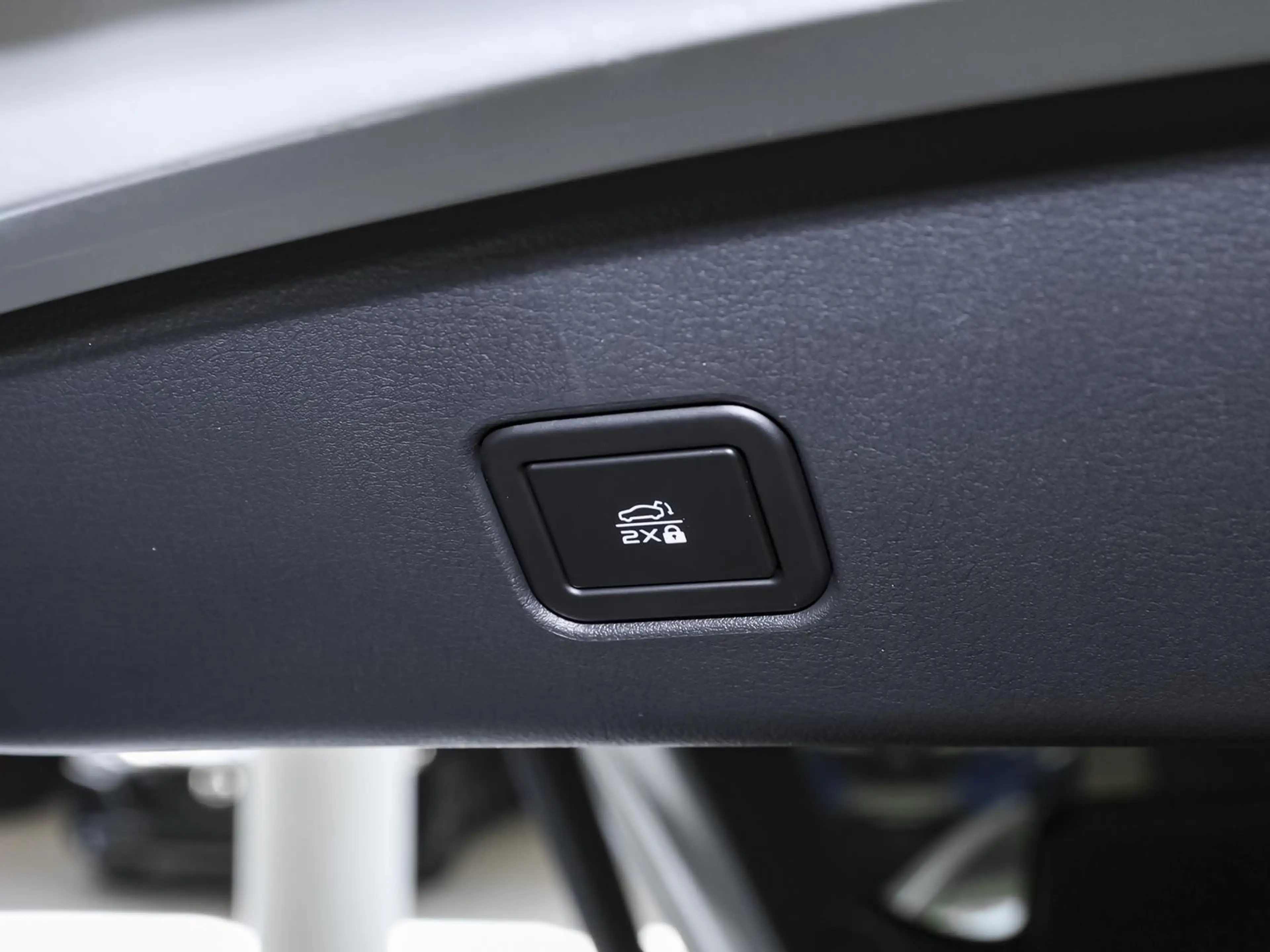 Mazda 6e Mazda EV 1AT RWD Takumi LEDER NAVI SHZ PDC KLIMA — photo 9