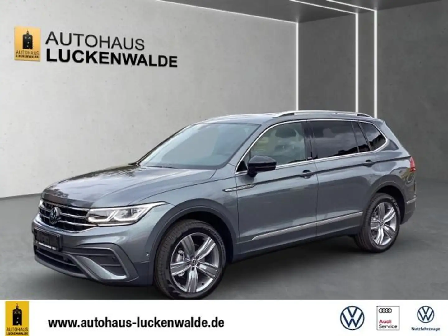 Volkswagen Tiguan Allspace 1.5 TSI Move DSG *7-Sitzer*ACC* Grau - 2