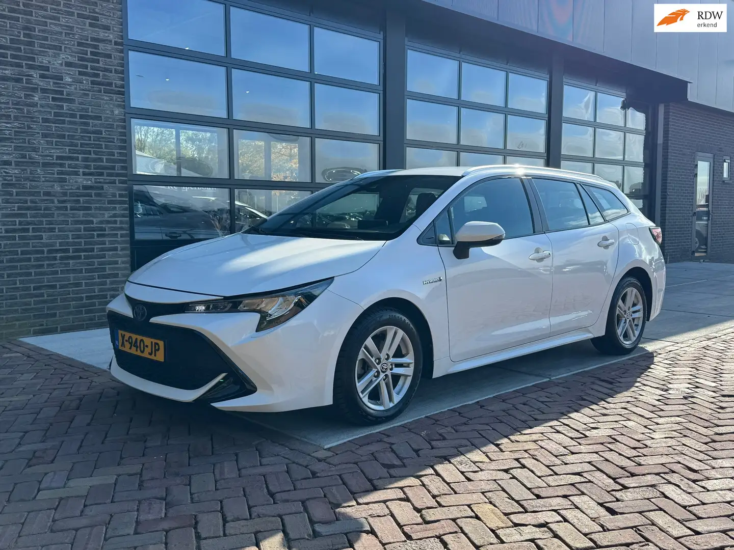 Toyota Corolla Touring Sports 1.8 Hybrid Active |Stoelver | Navi Wit - 1