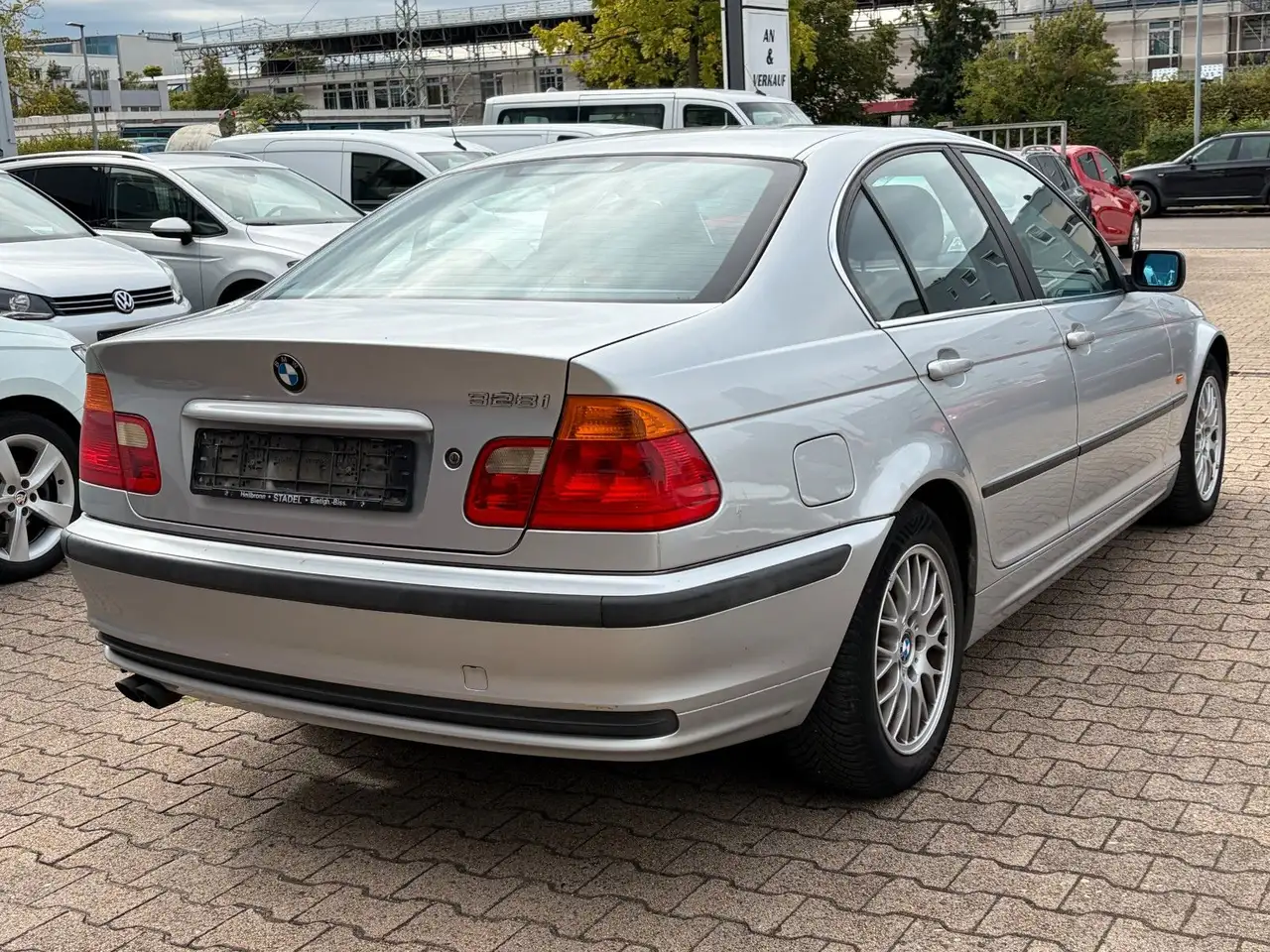 BMW 328 i*SITZHEIZUNG*LEDER*KLIMA*, foto 5