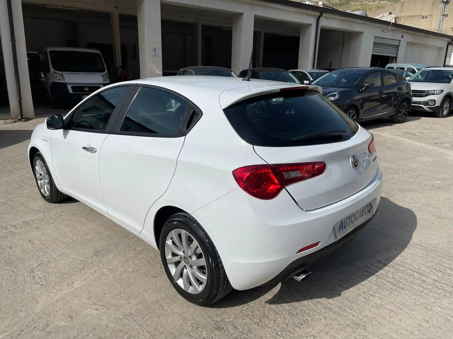 Alfa Romeo Giulietta 1.6 JTDm TCT 120 CV Bianco - 2