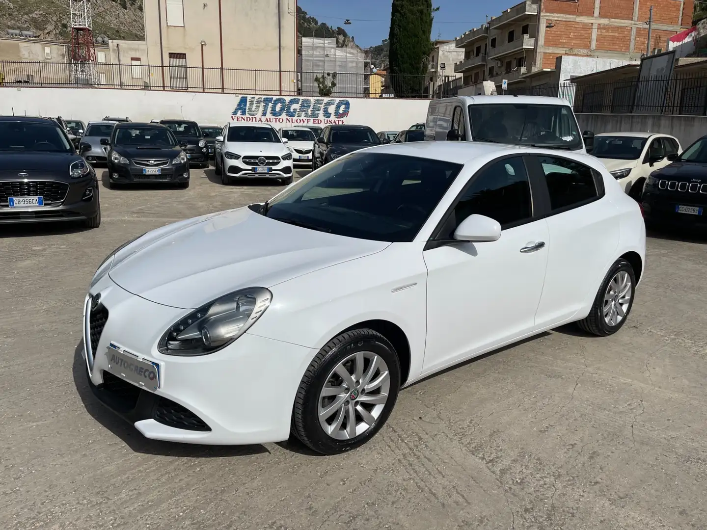 Alfa Romeo Giulietta 1.6 JTDm TCT 120 CV Bianco - 1
