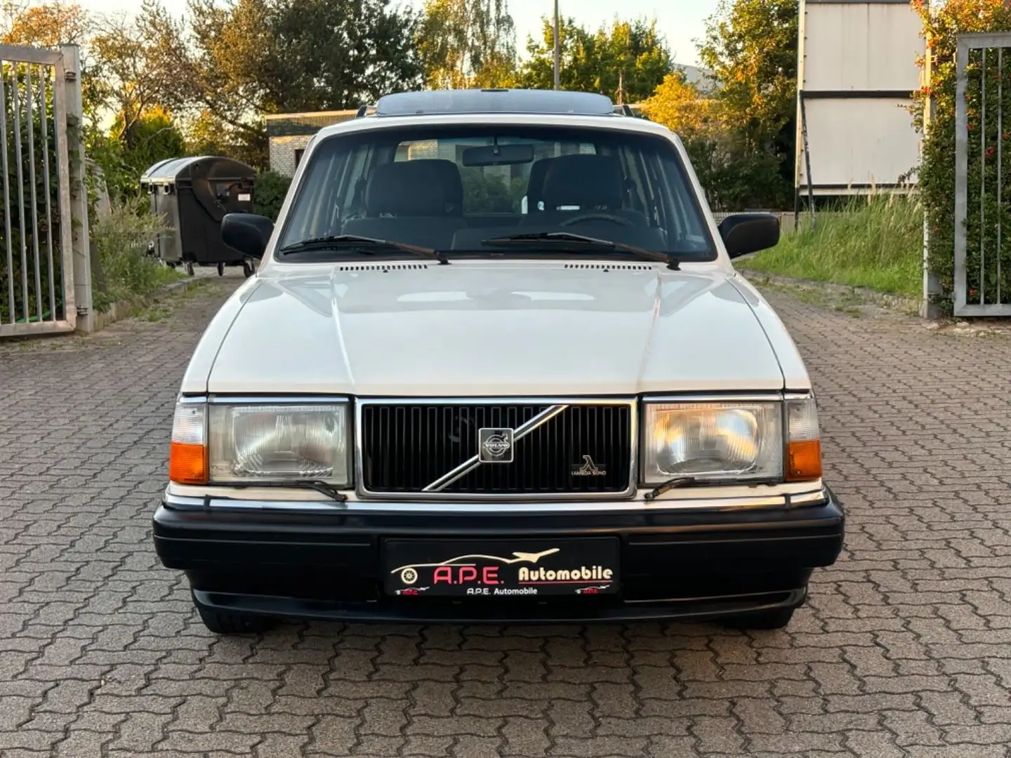 Volvo 240 245 Kombi Tüv/Au NEU Weiß - 2