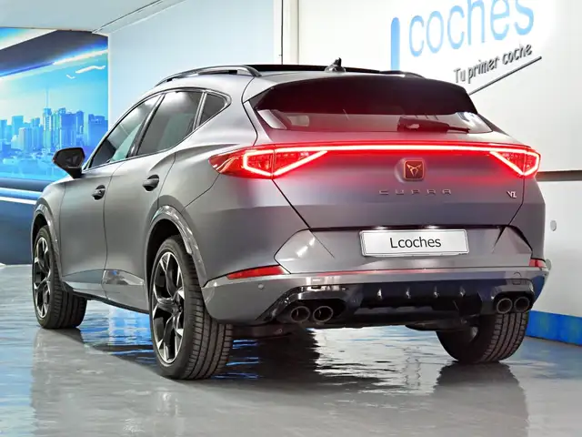 Cupra Formentor view 9