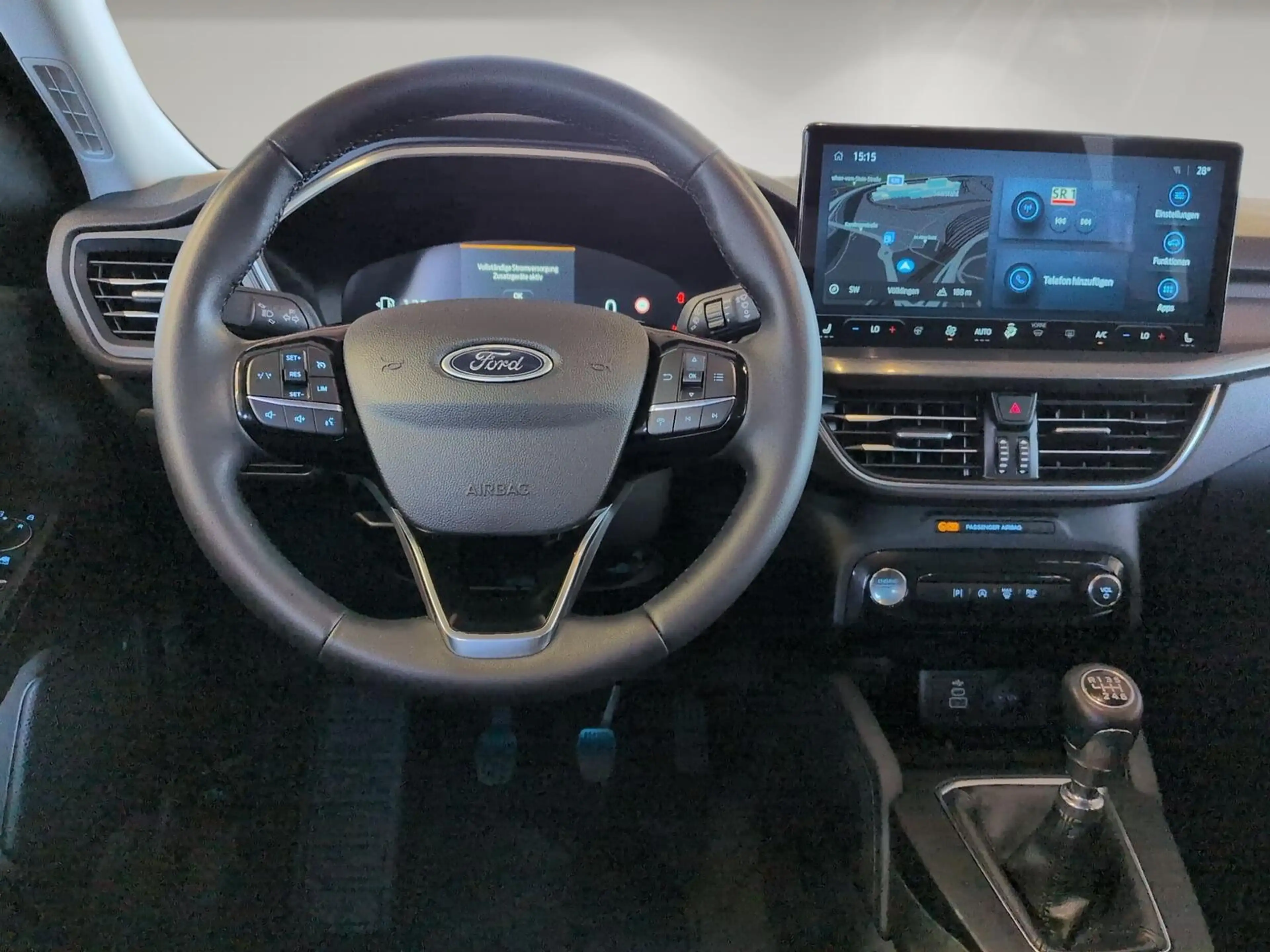 Ford Kuga Titanium 1.5L / Head-up-Display / LED — photo 10