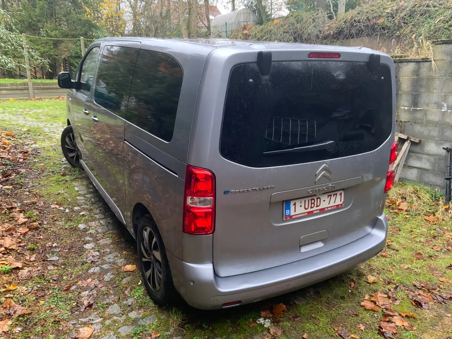 Citroen Spacetourer e-Spacetourer M (75 kWh) Shine Argent - 2