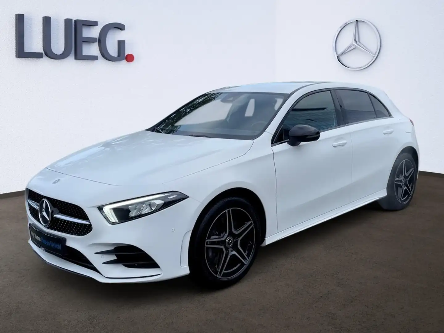 Mercedes-Benz A 250 e  AMG+NIGHT+RÜCKFAHRKAMERA+NAVI+LED Weiß - 2