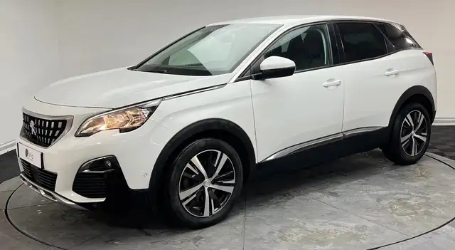 2018 Peugeot 3008 in Black for sale
