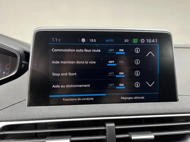 Peugeot 3008 view 14