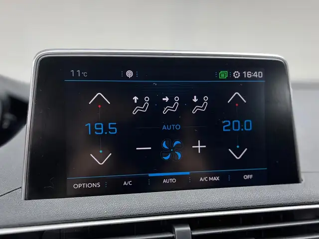 Peugeot 3008 view 12