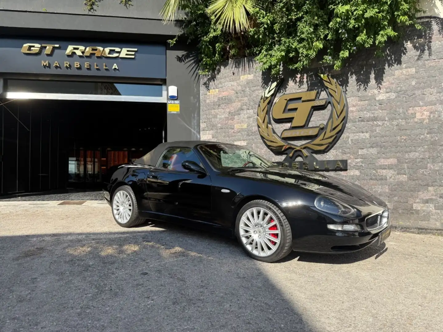 Maserati Spyder Cambiocorsa Schwarz - 2